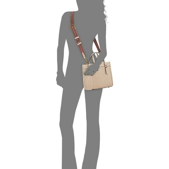 - - COACH AUTHENTIC Field Tote 22 Ivory C4829 in Signature Leather - Picture 2 of 4